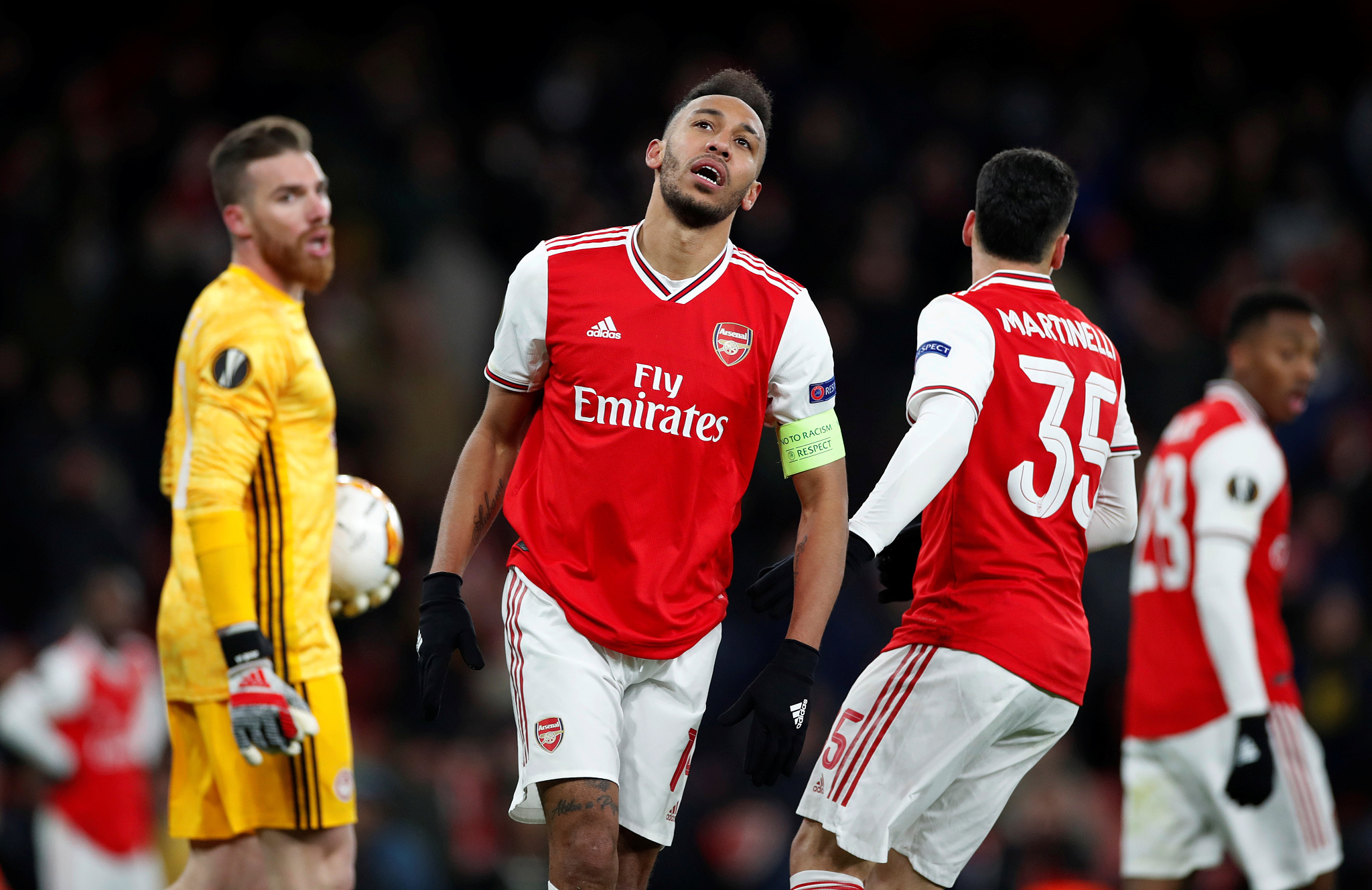 欧宝体育平台下载-风云突变勒沃库森冲刺阶段遗憾出局，欧冠版图或变，话题不断，身体对抗强度拉满