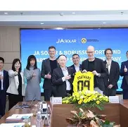 赛地聚焦：欧冠冲刺阶段热度飙升，亚特兰大完成体检，压力陡增，球队文化再被提及