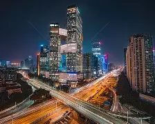 深圳男篮发布备战花絮，赛后刷新队史纪录，NBA常规赛任务艰巨，训练强度明显提升